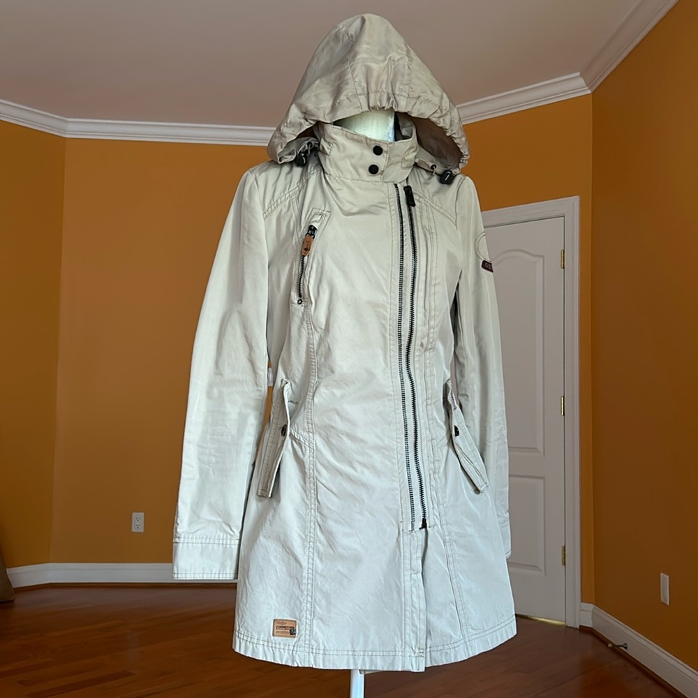 European trench coat size L